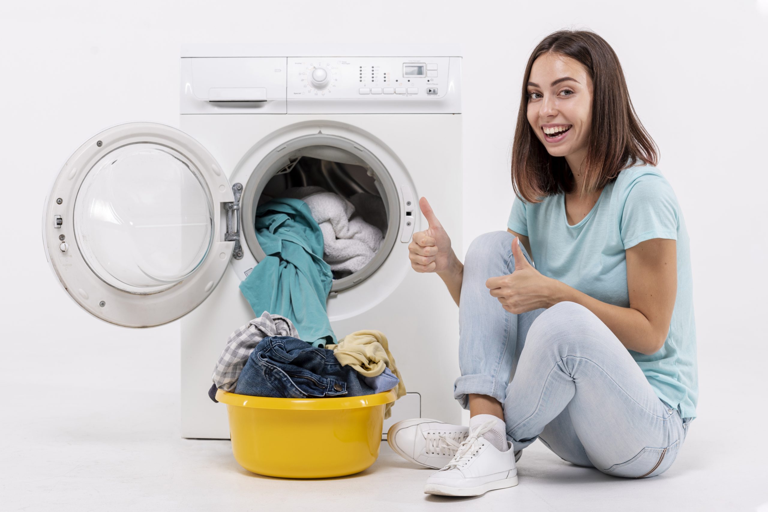 Roupas novas: veja motivos para lavá-las após a compra