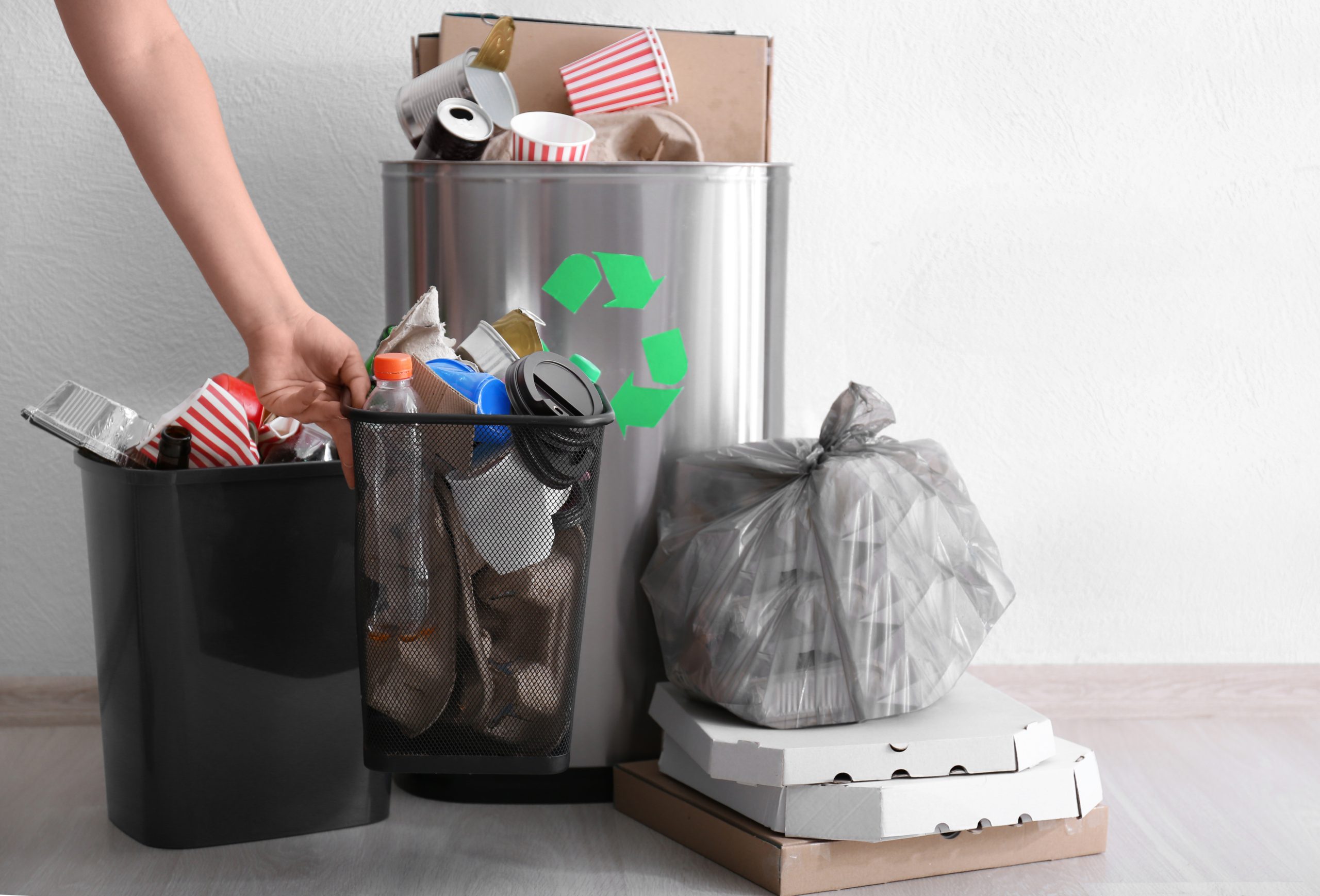 Sabe descartar o lixo reciclável? Veja erros que impedem que ele seja reaproveitado