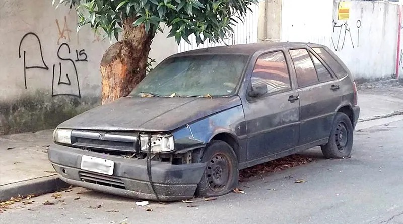 Vereadores de Franca debateram sobre carros abandonados e descarte irregular de lixo