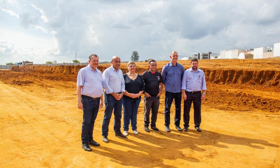 Vereadores acompanham o início das obras do NGA de Franca, iniciadas nesta quinta
