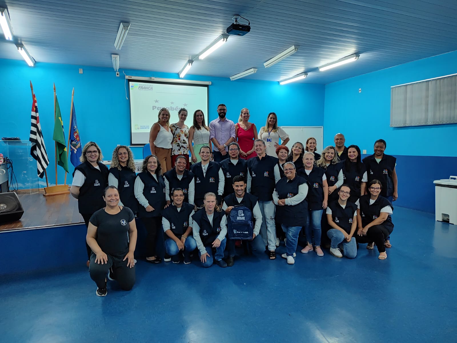 Agentes comunitários de Saúde em Franca recebem certificados e kit de uniformes