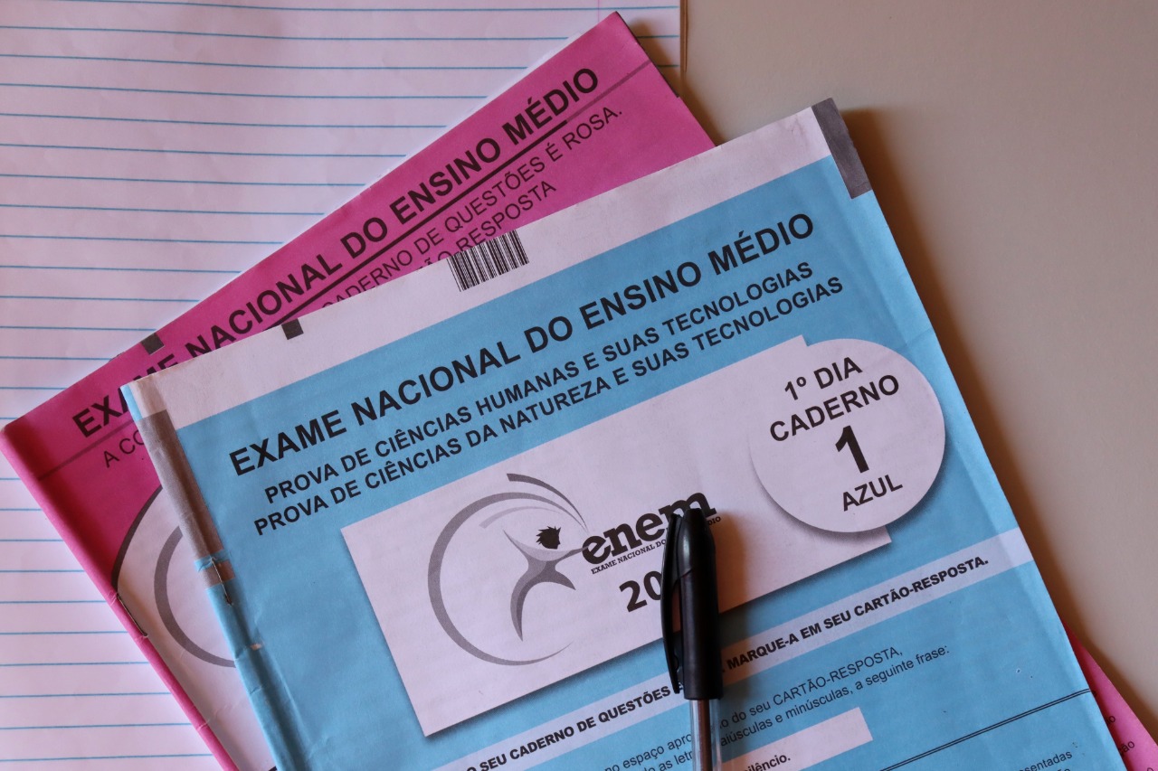 Por que o Enem dá notas diferentes para candidatos com o mesmo número de acertos?