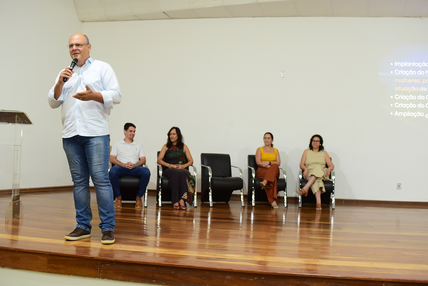 3º Encontro Intersetorial reúne psicólogos e assistentes sociais de Franca