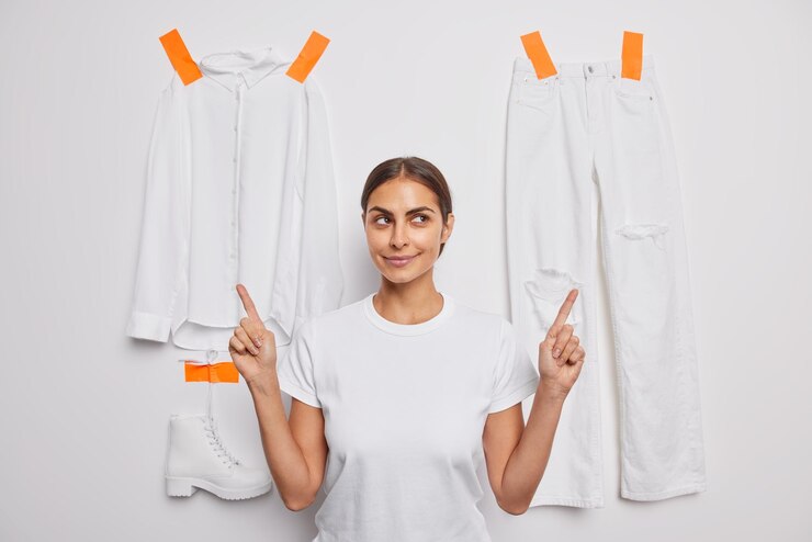 Com essas dicas caseiras você vai conseguir tirar o amarelado de roupas brancas