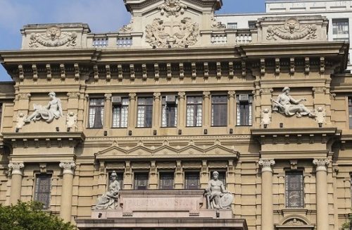 Tribunal de Justiça de São Paulo faz plantão para autorizar viagens de menores - Jornal da Franca