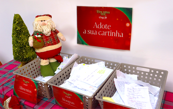 Cartas disponíveis para adoção na sede ACIF mostram esperanças de um Natal melhor