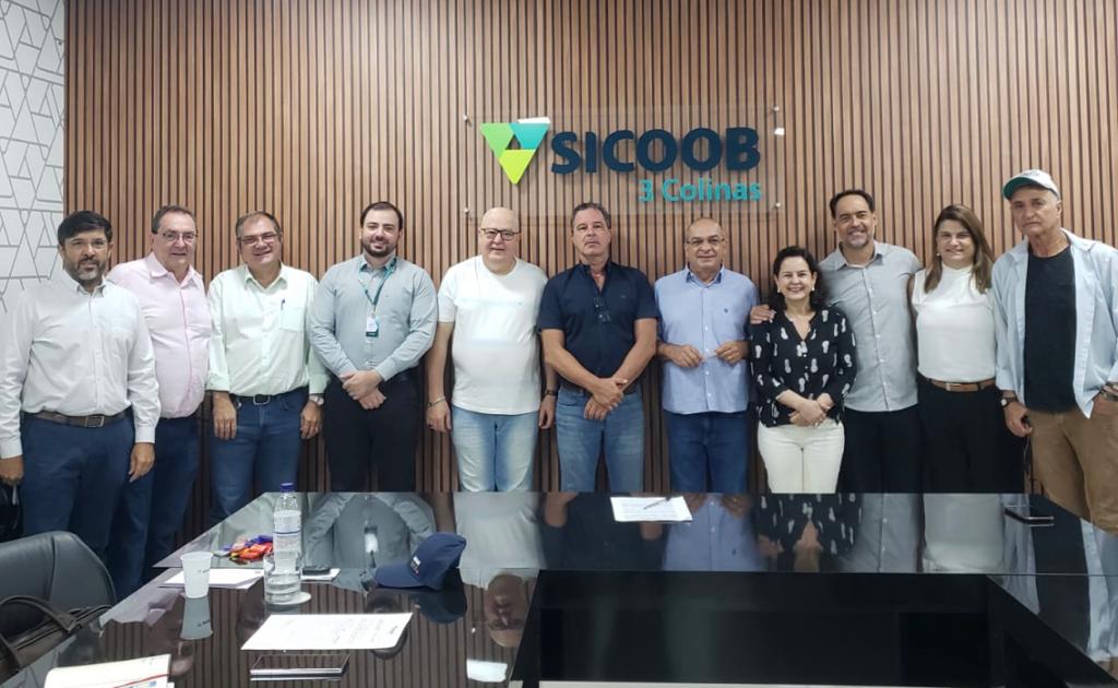 Fundação Allan Kardec e Sicoob 3 Colinas unem forças em prol do Projeto Estrelinhas