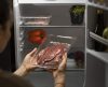 Veja o que você não deve fazer ao descongelar carne, para o bem da sua saúde - Jornal da Franca
