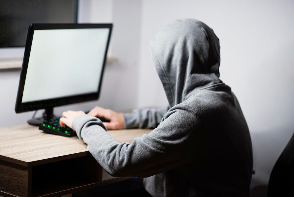 Brasileiros sofreram uma tentativa de fraude a cada três segundos, diz Serasa