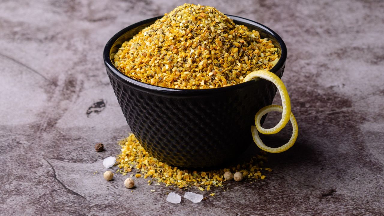 Lemon pepper: confira para que serve e aprenda uma receita caseira simples