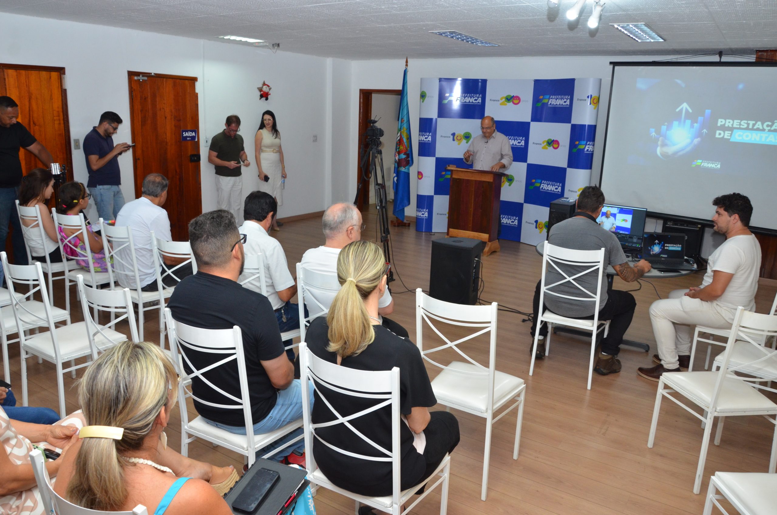 Prefeito Alexandre Ferreira apresenta Prestação de Contas e destaca conquistas