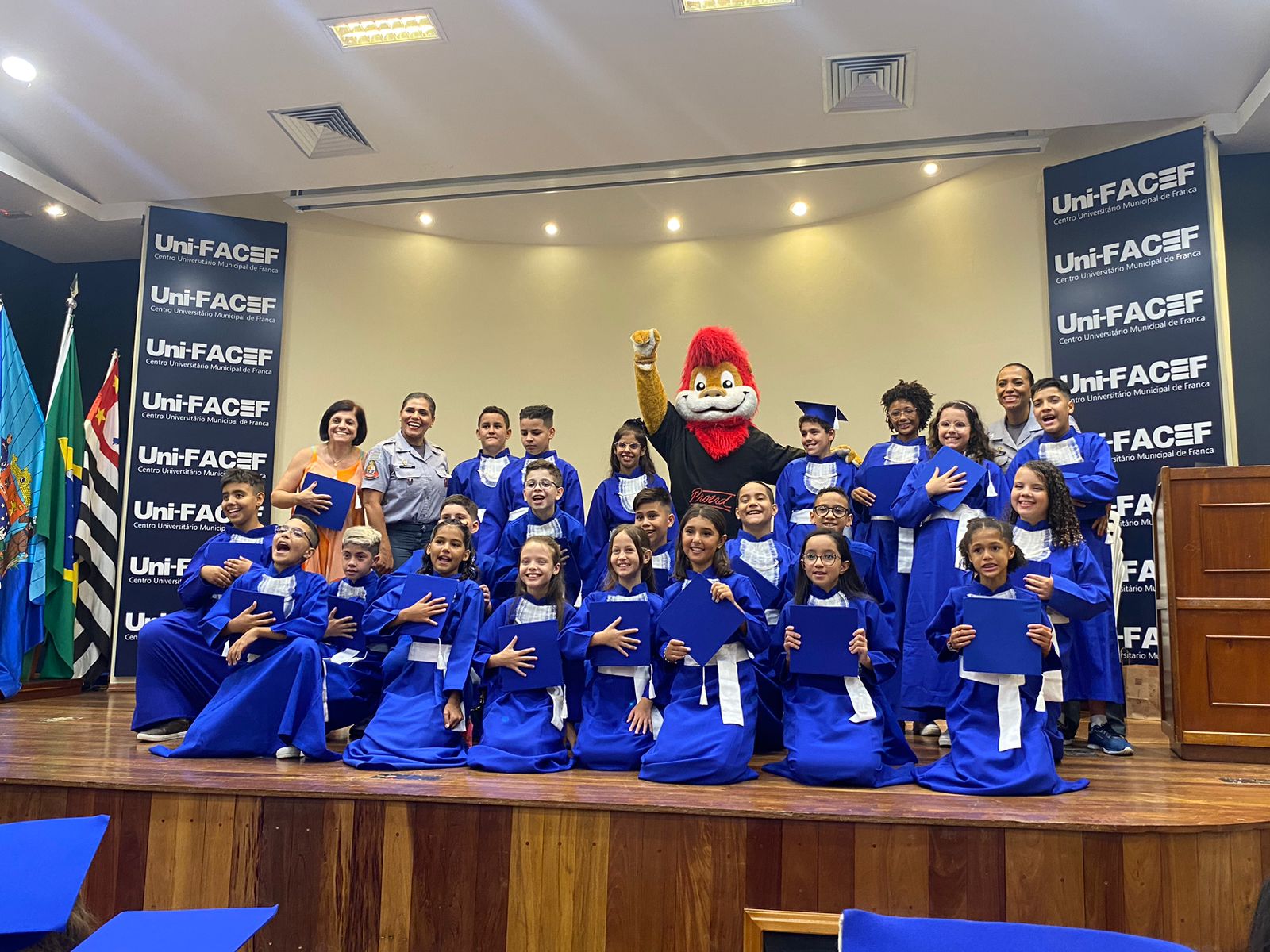 PROERD: jovens de Franca concluem curso de prevenção às drogas