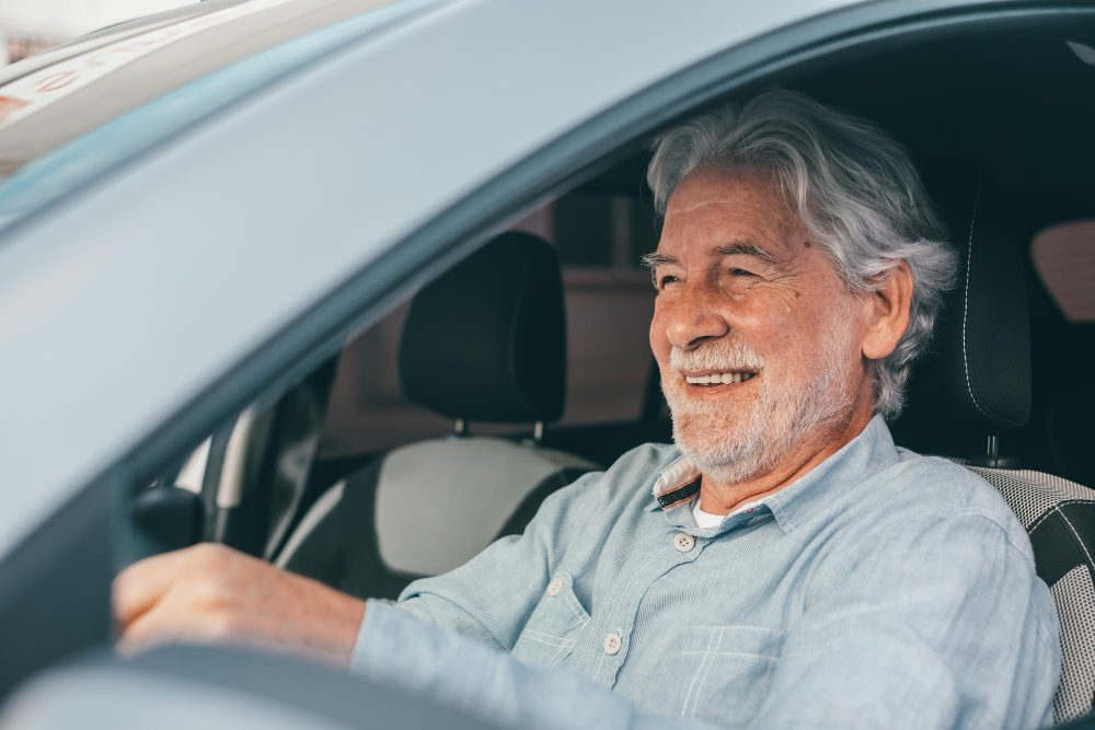 Projeto na Câmara Federal quer permitir que idosos comprem carro com isenção do IPI