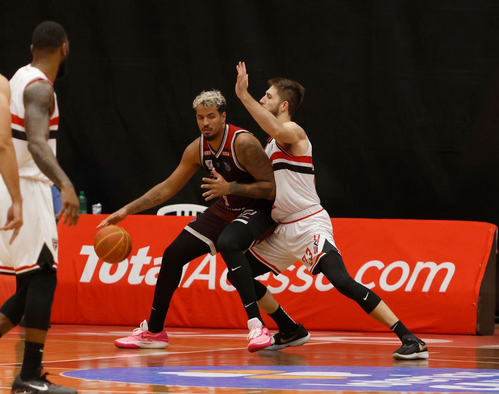 Sesi Franca se impõe contra São Paulo e chega à 15° vitória no Novo Basquete Brasil