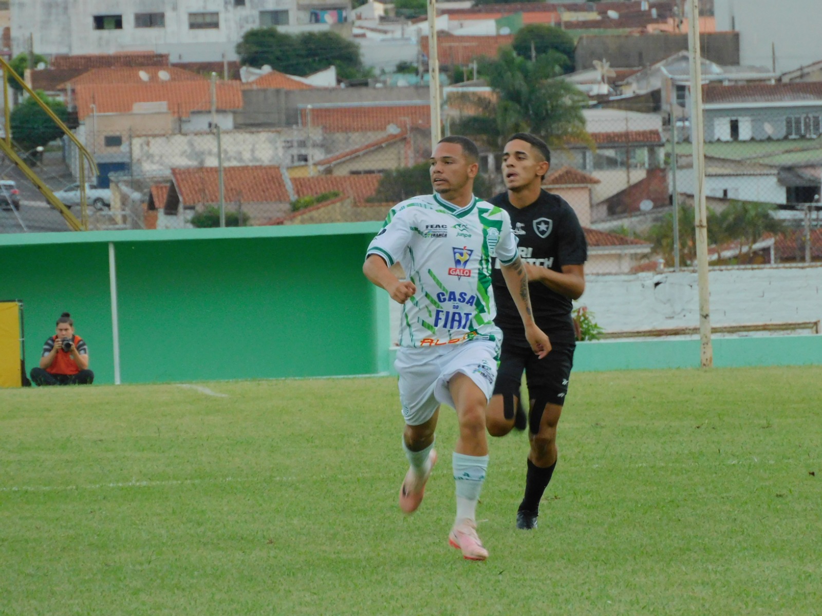 Botafogo e Francana fazem bom jogo no Lanchão; cariocas vencem e seguem na Copinha