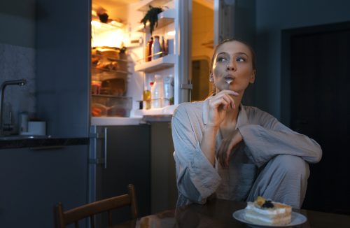 Comer tarde da noite é prejudicial à saúde? Sim, e muito! Entenda - Jornal da Franca