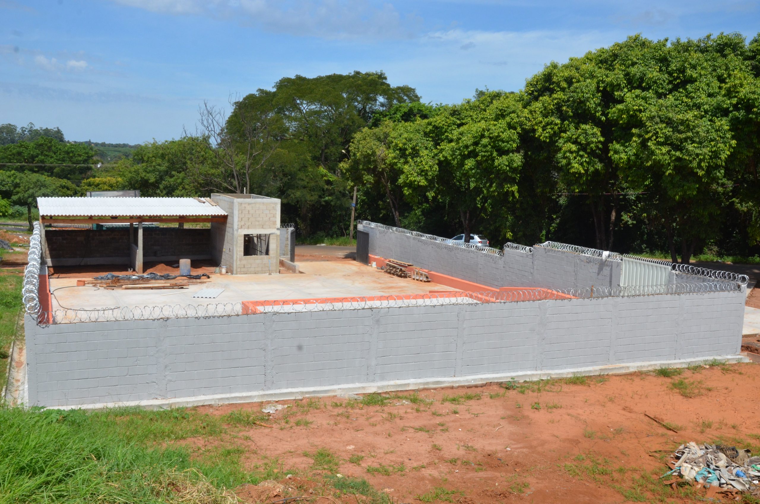 Ecoponto do bairro Jardim Luiza entra em fase final de obras