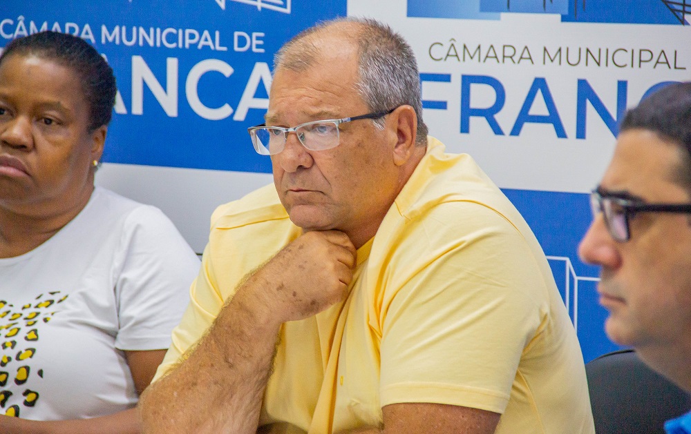 Sem unanimidade, Câmara aprova recesso de fim de ano para servidores públicos
