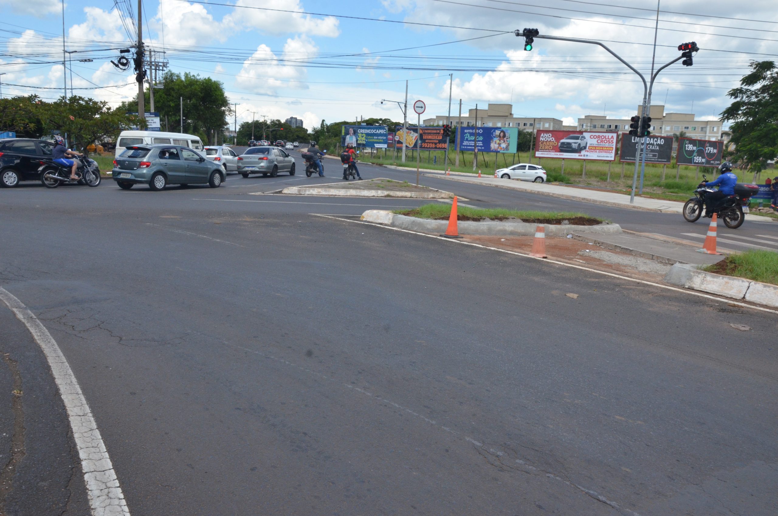Obras na rotatória do São Joaquim/ Distrito Industrial devem ser concluídas em breve