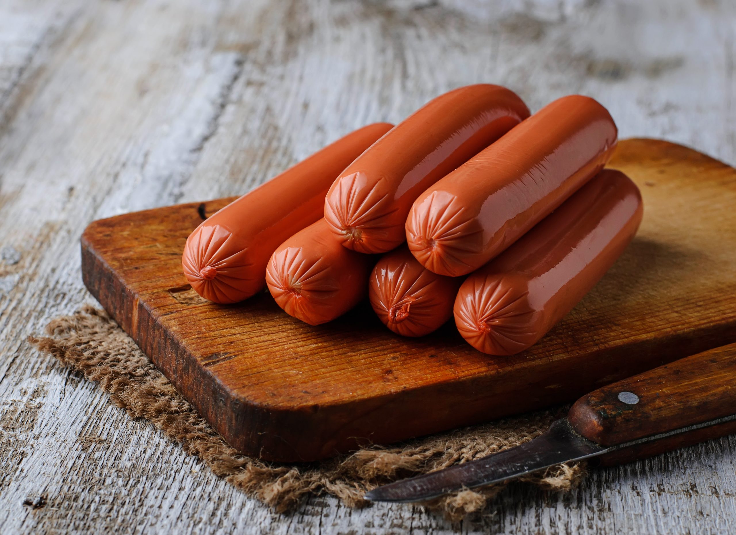Você sabia? Corante vermelho pode causar danos ao intestino!
