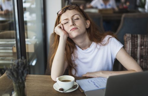 Tomou café e continua sonolento? Por que a cafeína não funciona com todo mundo - Jornal da Franca