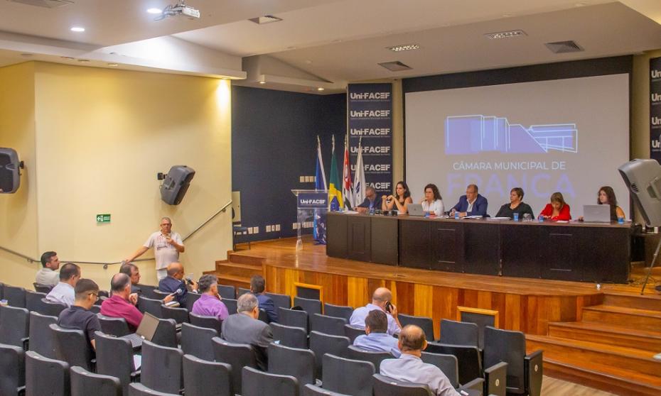 Câmara de Franca aprova projeto de lei para regulamentar nova lei de licitações