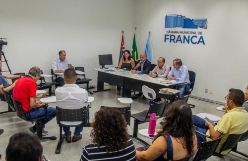 Projeto para entrega de medicamentos em casa a usuários do SUS será votado na Câmara - Jornal da Franca