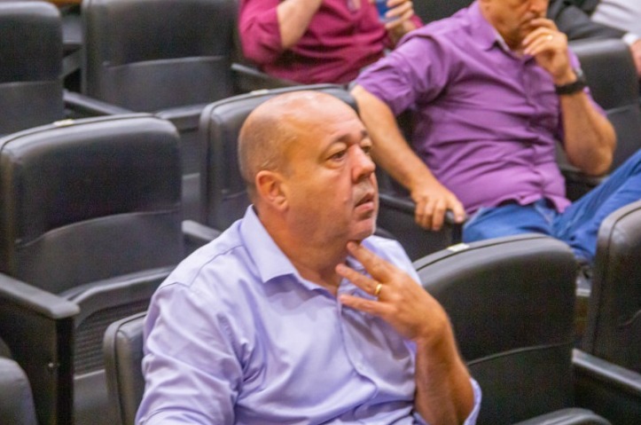 Câmara aprova projeto de lei que prevê entrega de remédios em casa pela Prefeitura