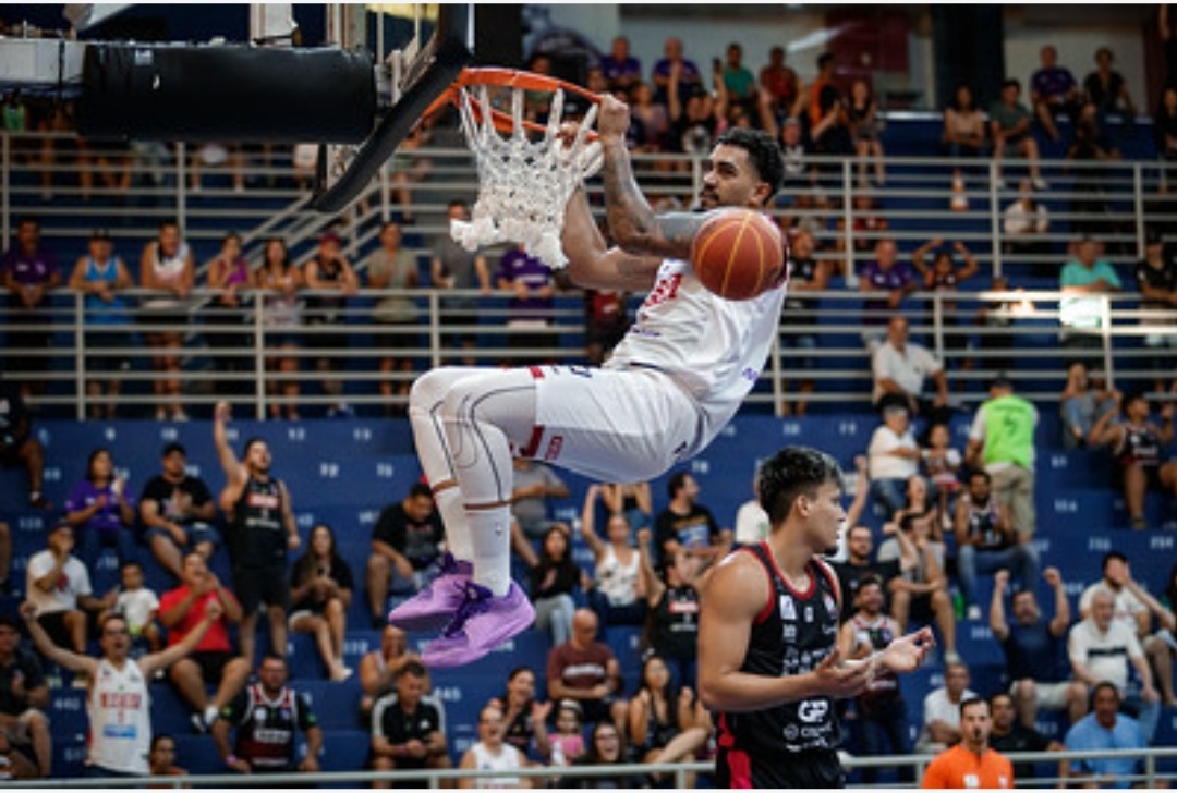 Sesi Franca, com apoio da torcida, detona o Pato Basquete pelo Novo Basquete Brasil