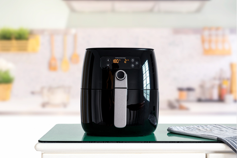 A técnica infalível para limpar a Airfryer e não deixar nenhum resquício de gordura