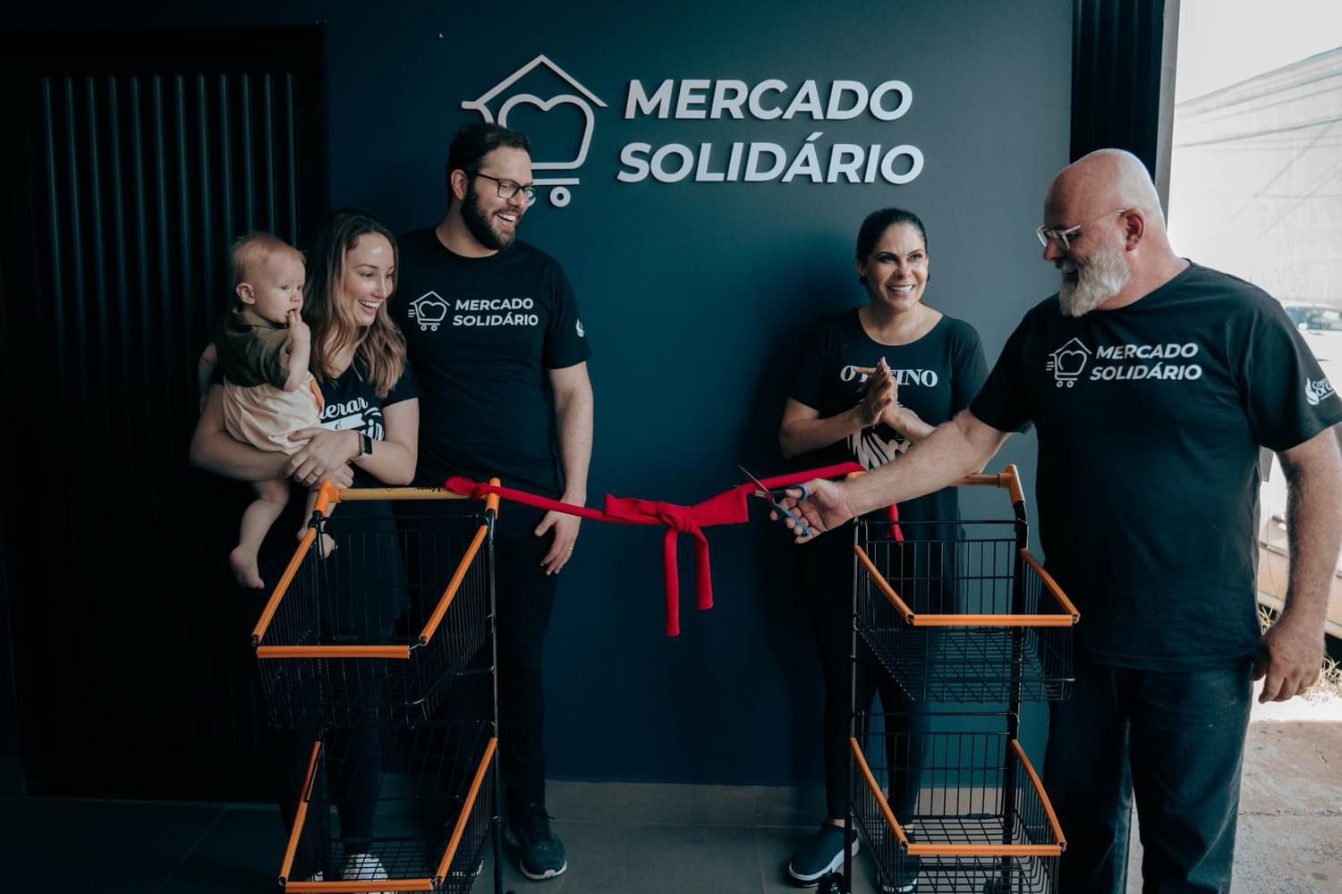 Casa de Oração inaugura “Mercado Solidário” para atender famílias em dificuldades