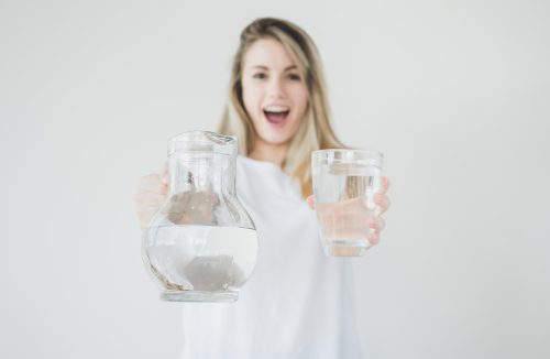 Tão saudáveis quanto a água: saiba quais são as bebidas listadas pela Harvard - Jornal da Franca