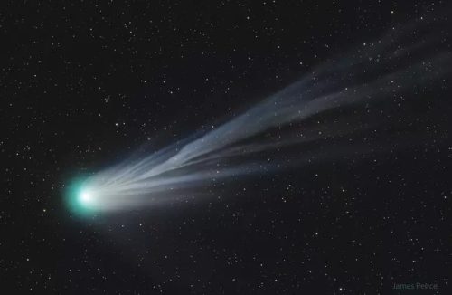 Destaque da NASA: “Cometa do Diabo” encanta na foto astronômica do dia. Veja mais - Jornal da Franca