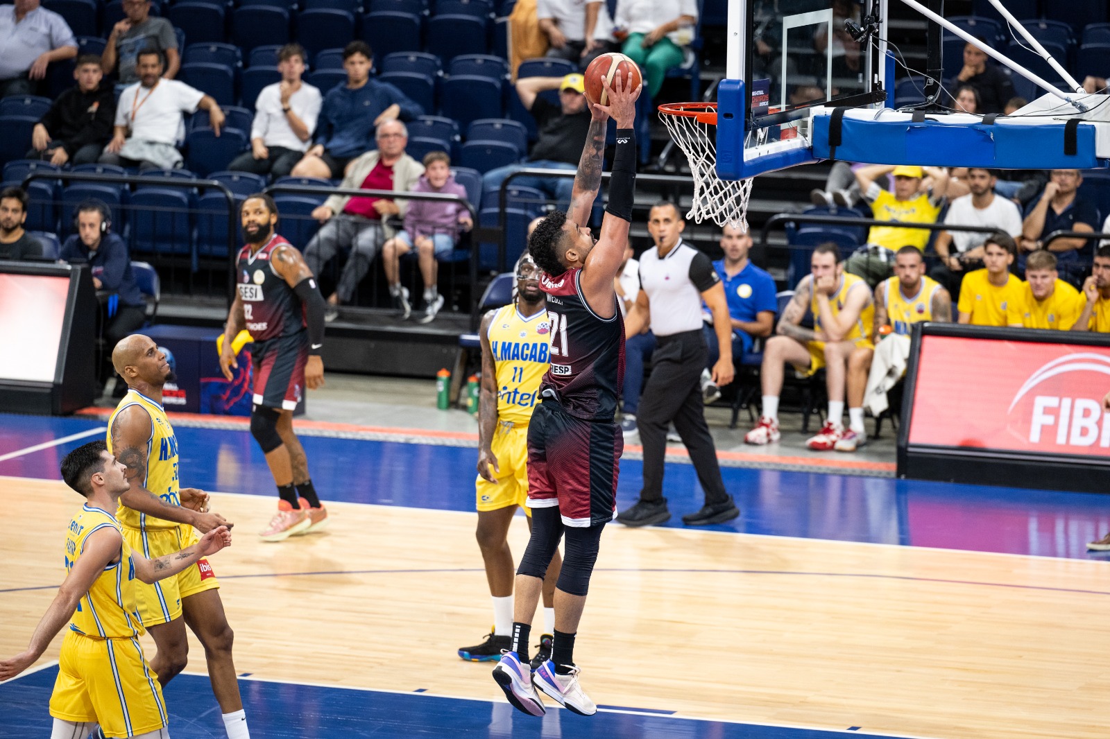 Sesi Franca passa por cima do Macabi e fica mais perto do Final Four da Champions