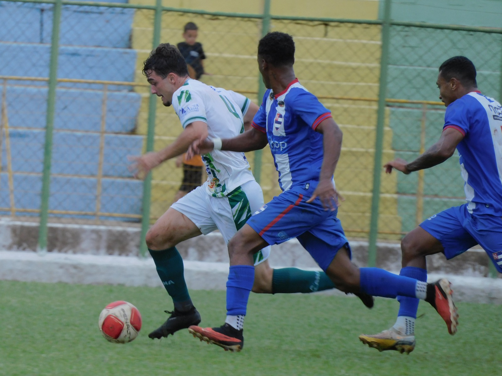 Francana realiza treinamentos técnicos em Cristais de olho no próximo jogo da A-4