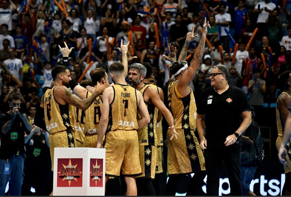 Pivô Lucas Dias é, novamente, eleito o melhor atleta do Jogo das Estrelas do NBB