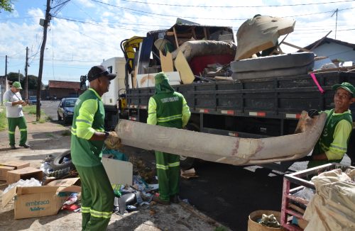 Realizada na região Oeste I de Franca, ação recolhe 19 toneladas de inservíveis - Jornal da Franca