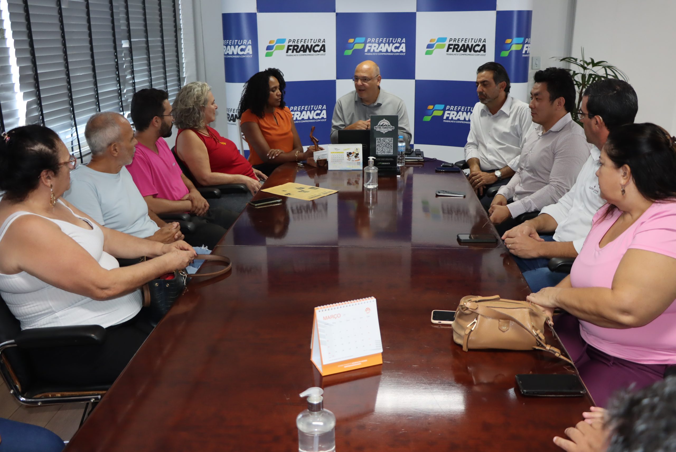 Franca prepara estratégias junto com empresários para fomentar o turismo na região