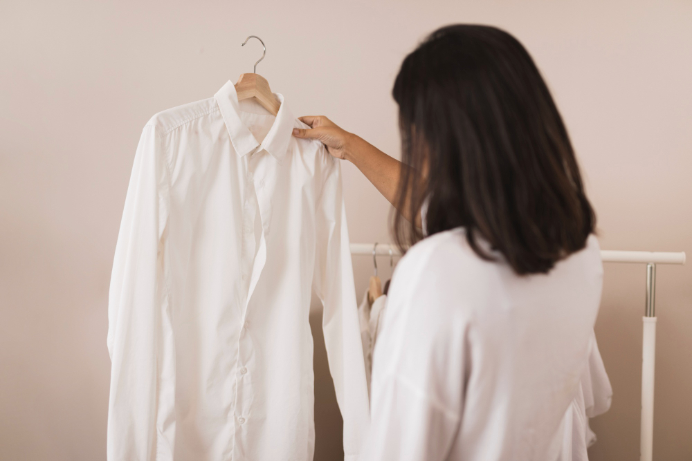 O ingrediente secreto para tirar manchas e remover mau cheiro das roupas na máquina