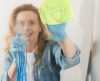 Mistura para limpar box de banheiro: confira como fazer para facilitar o trabalho - Jornal da Franca
