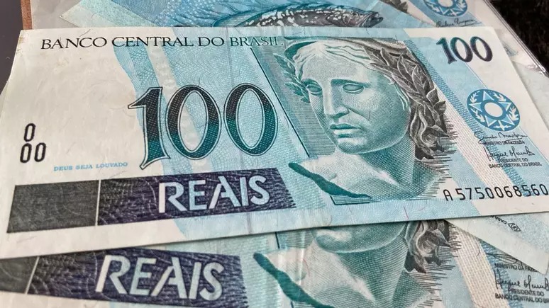 Cédula antiga de R$ 100 pode garantir R$ 5 mil para seu bolso. Veja na sua carteira