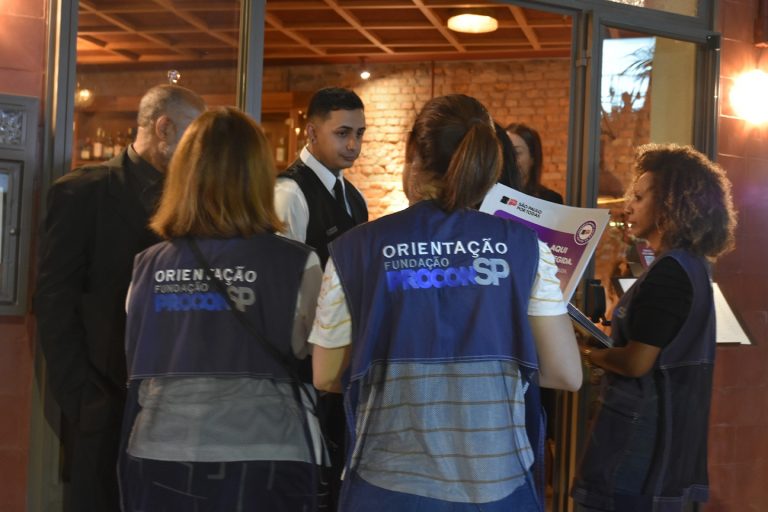 Como foi a ação de fiscalização do Protocolo “Não se Cale” em bares e restaurantes