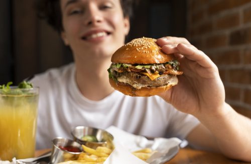 Dieta rica em açúcar e gordura na adolescência prejudica a memória, diz estudo - Jornal da Franca
