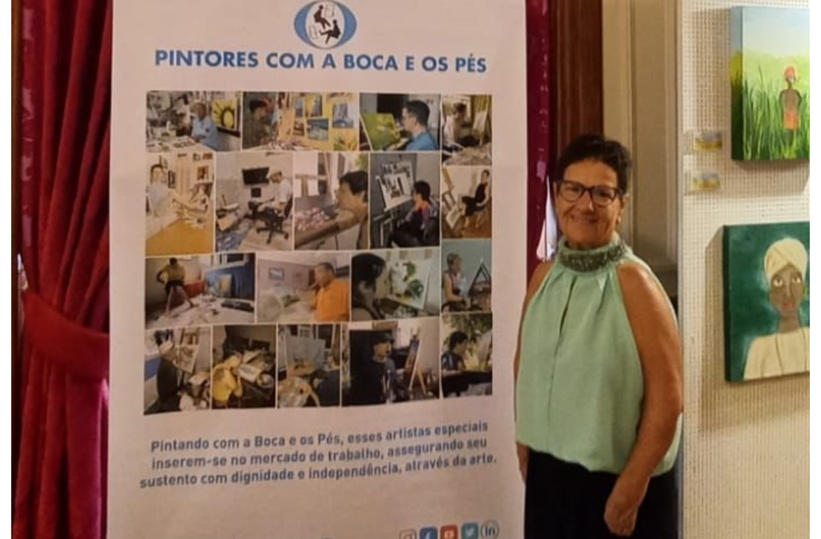 Goret Chagas faz sucesso em exposição de pinturas no Clube Naval do Rio de Janeiro