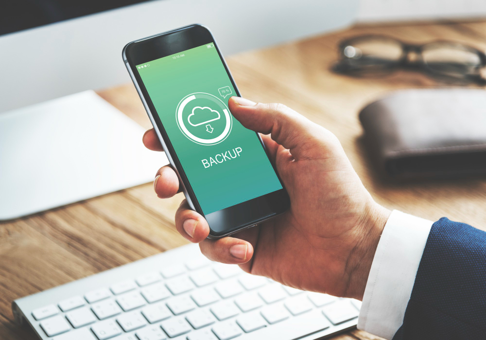 Não seja vítima: aprenda a identificar e escapar de golpes pelo WhatsApp