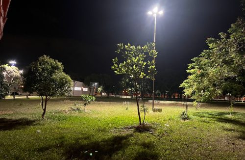 Tradicional praça do Bairro São Joaquim recebe nova iluminação de LED - Jornal da Franca