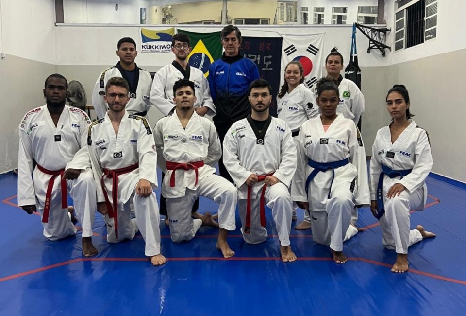 Equipe de taekwondo de Franca disputa decisão do Campeonato Paulista em São Paulo