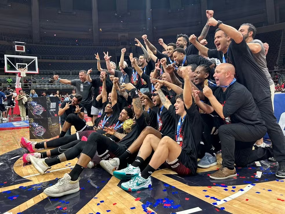 Com o tricampeonato do NBB, Sesi Franca chega a incríveis 45 títulos conquistados