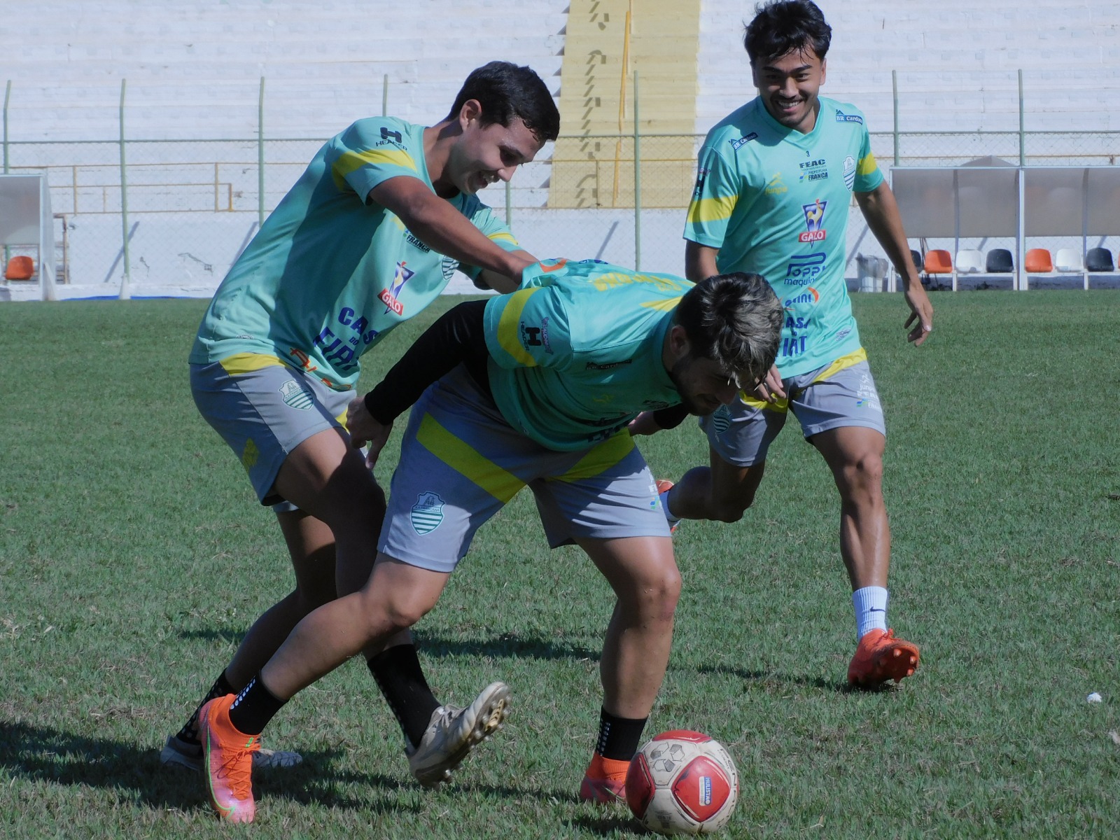 Comercial e Francana fazem grande clássico regional, no Lanchão, pela Copa Paulista