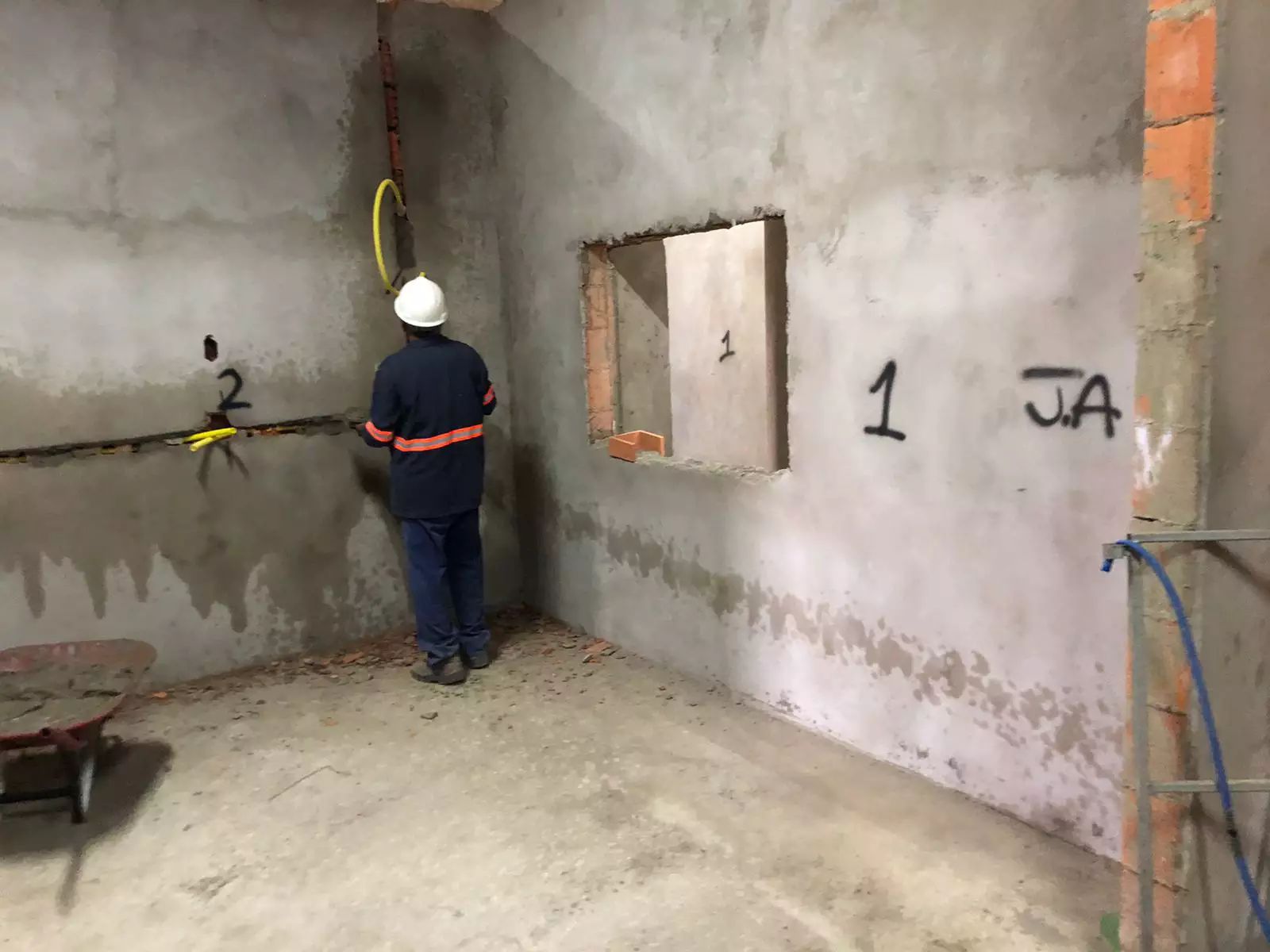 Obra do novo hospital recebe instalações elétricas, hidráulicas e de ar-condicionado